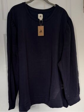 Amazon Navy  Long Sleeve Crewneck Sweatshirt Size 6X